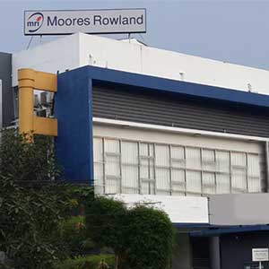 MAZARS IN INDONESIA CHANGES ITS NAME INTO MOORES ROWLAND